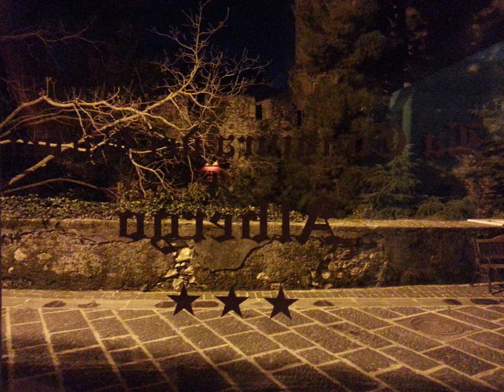 Hotel La Congiura Dei Baroni Teggiano Dış mekan fotoğraf