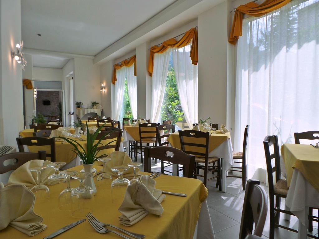 Hotel La Congiura Dei Baroni Teggiano Dış mekan fotoğraf