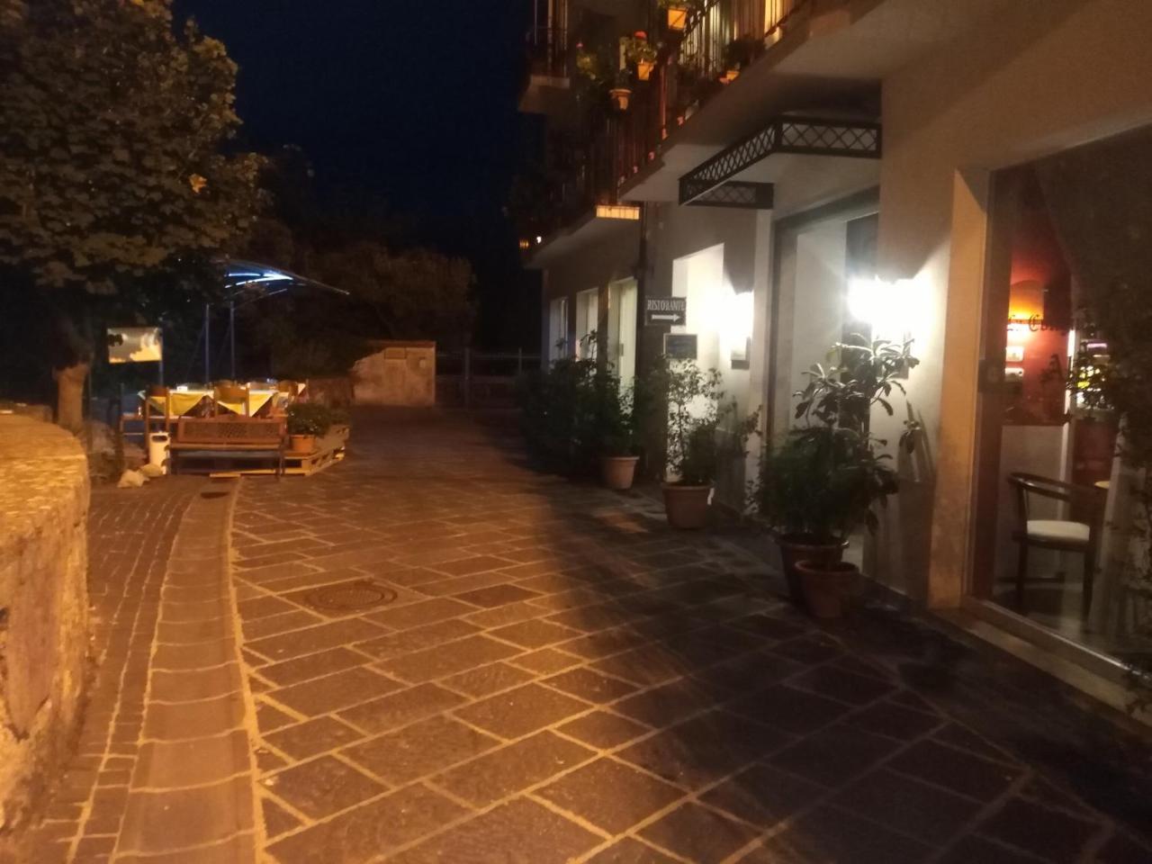 Hotel La Congiura Dei Baroni Teggiano Dış mekan fotoğraf