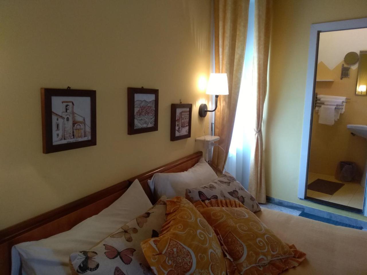 Hotel La Congiura Dei Baroni Teggiano Dış mekan fotoğraf