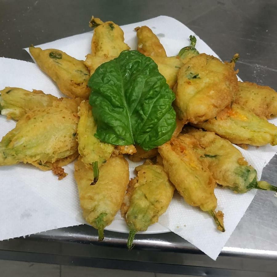 Hotel La Congiura Dei Baroni Teggiano Dış mekan fotoğraf